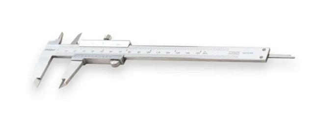 Nib style jaws of DASQUA Vernier Caliper for precision internal measurements